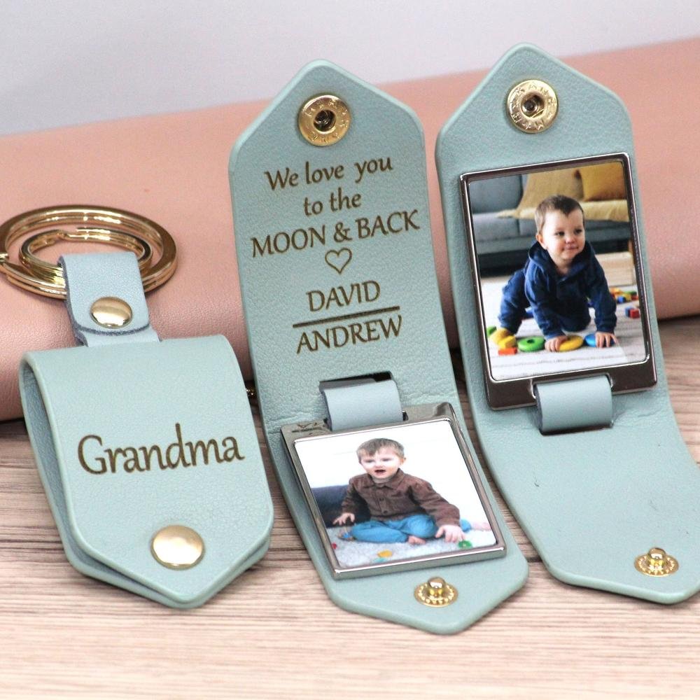 Heritage Personalized Leather Photo Keychain