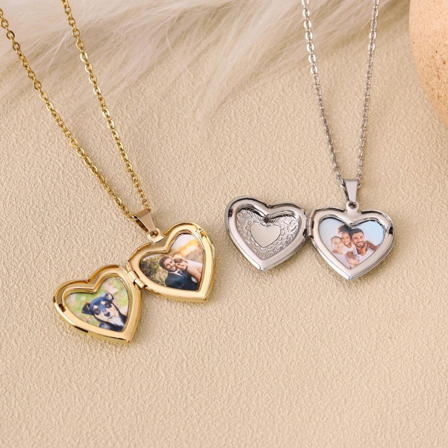 Heritage Floral Personalized Photo Locket