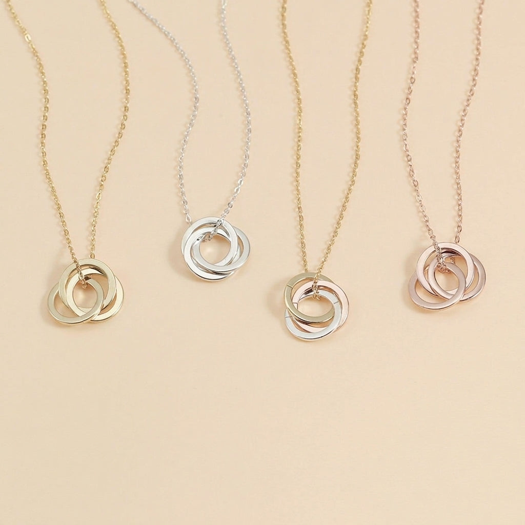 Personalized Linked Circles Family Name Necklace