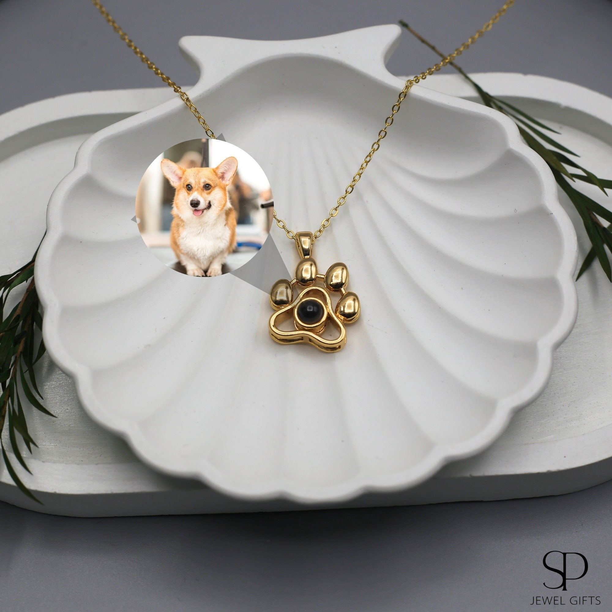 Eternal Bond Photo Projection Necklace