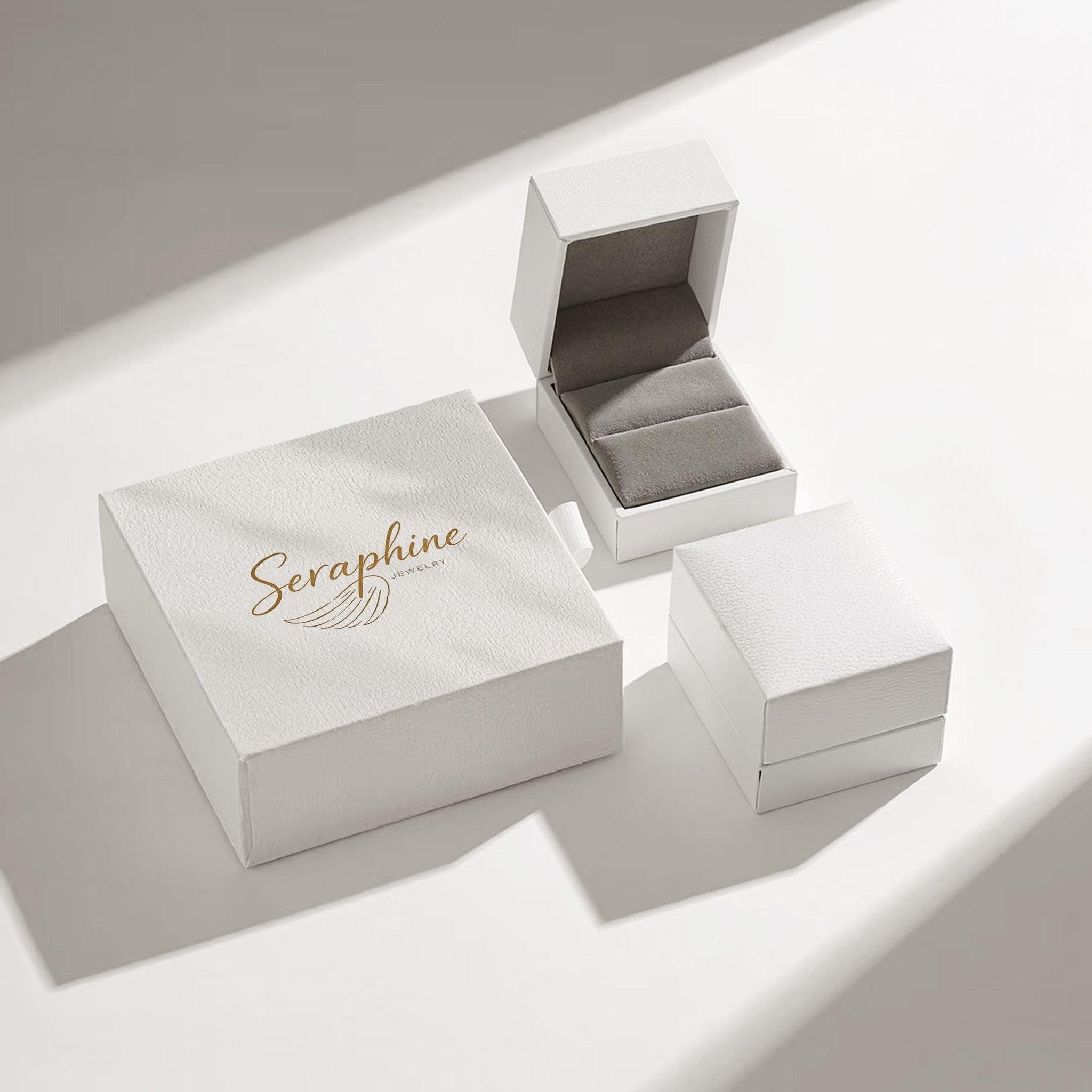 Radiant Sol: Personalized Photo Projection Necklace