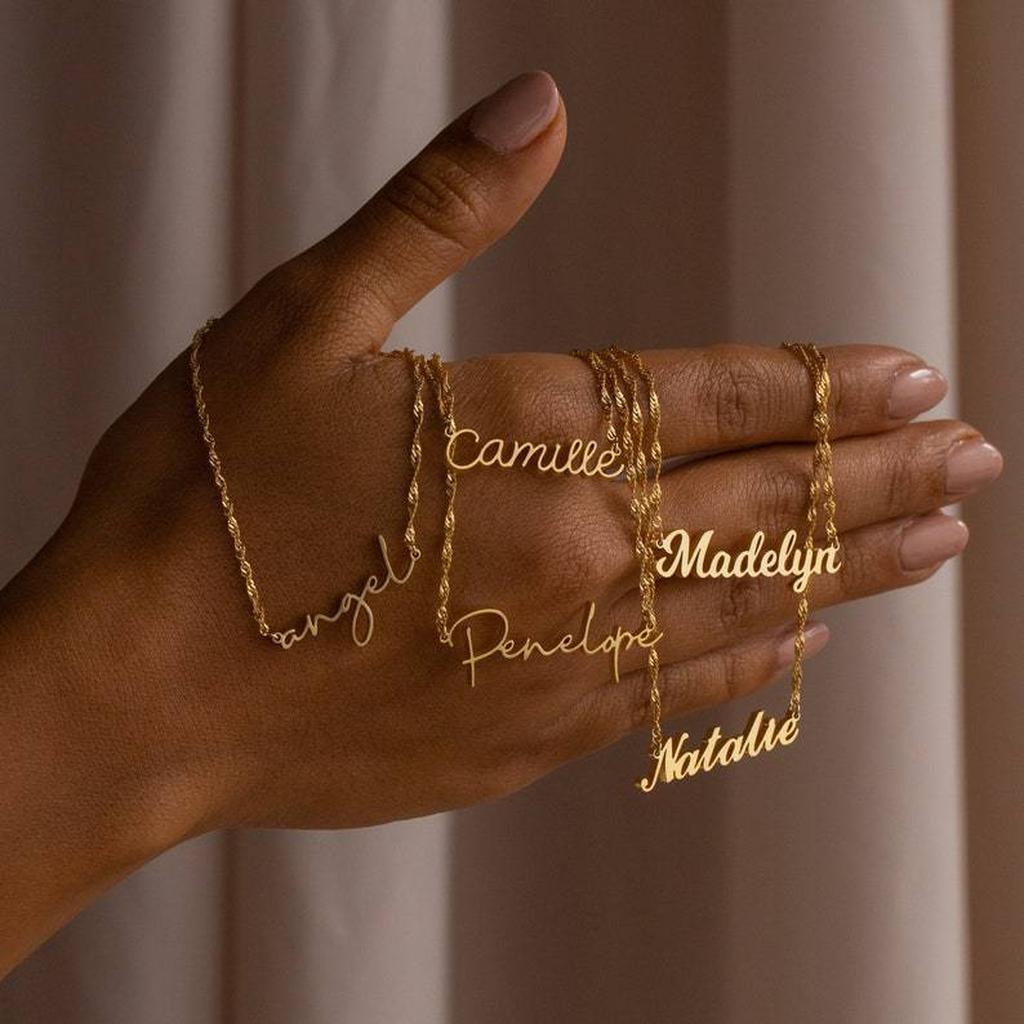 Personalized Gold Name Necklaces Collection