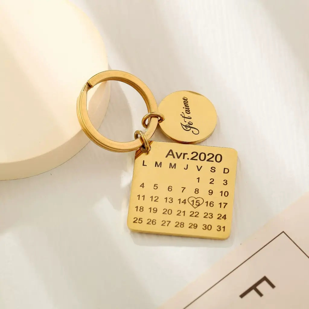 Personalized Keychain Calendar April 2020 Je Taime