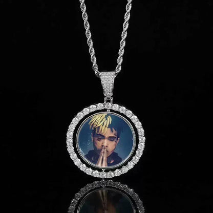 Personalized Photo Necklace with Diamond Frame_1.jpg