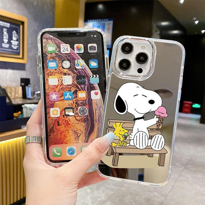 Snoopy Mirror Phone Case Design