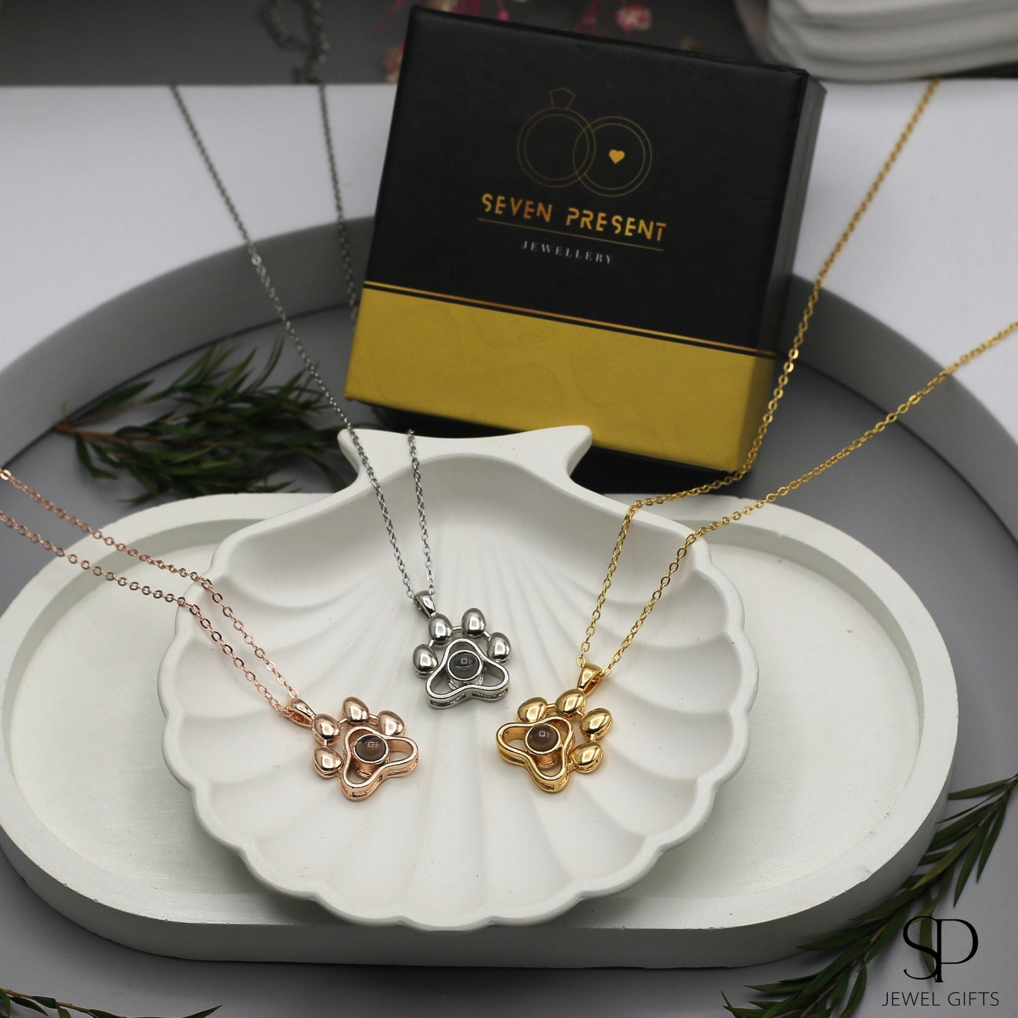 Eternal Bond Photo Projection Necklace